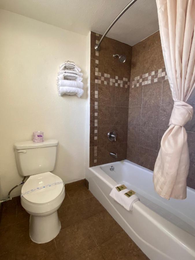 Economy Inn Paso Robles Dış mekan fotoğraf