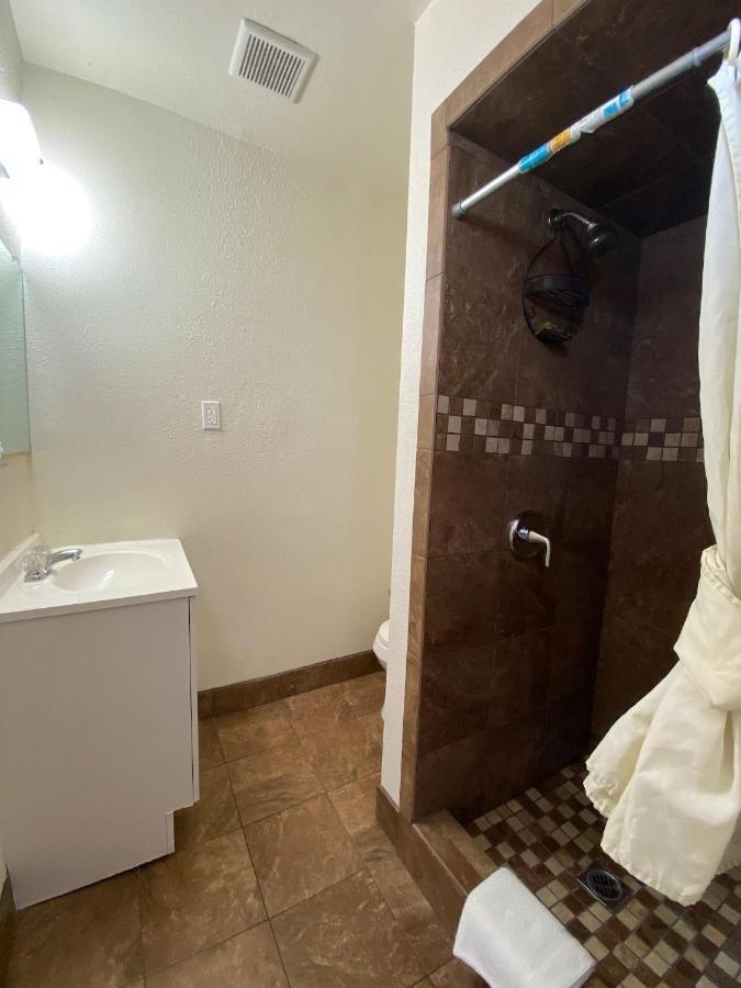 Economy Inn Paso Robles Dış mekan fotoğraf