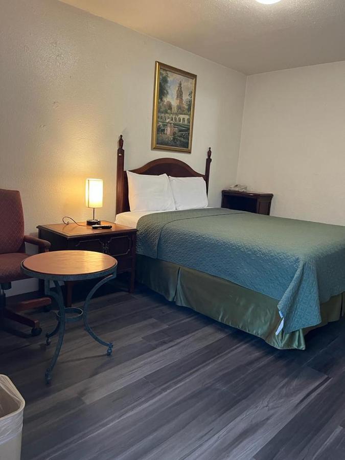 Economy Inn Paso Robles Dış mekan fotoğraf